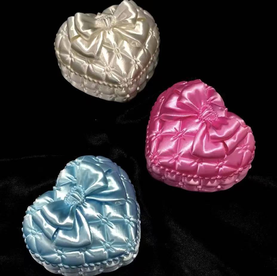 Silk Heart-Shaped Jewelry Box  – обзор и цена Token Tray Organizer